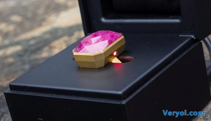 宝石界的新革命 Ringly推出智能珠宝Out to Sea，让科技与华丽共舞